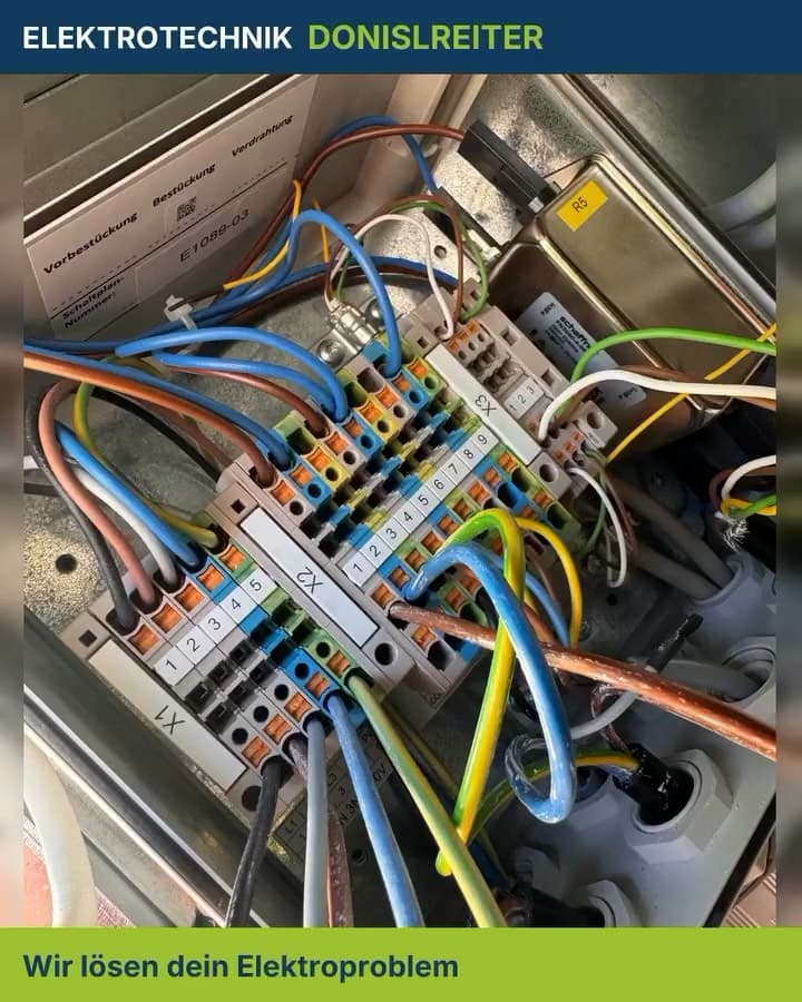 Elektrisches Problem? Jetzt Profi rufen! ⚡

Elektrotechnik Donislreiter kümmert sich schnell und zuverlässig um dein Anl